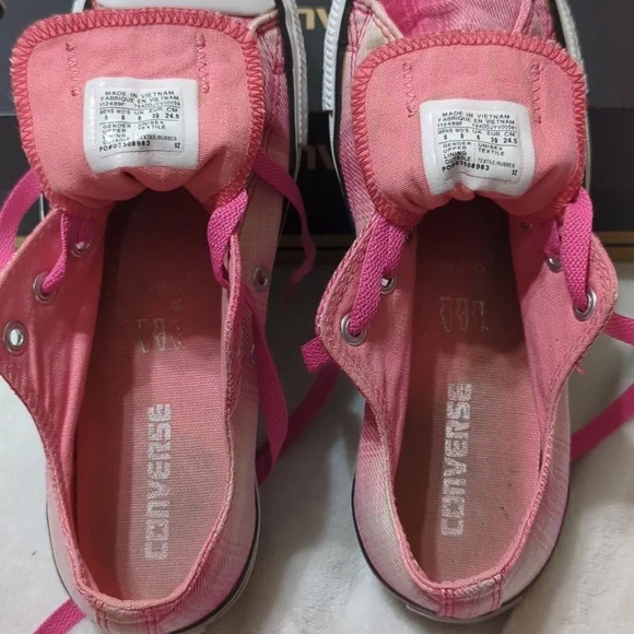🩷 Pink Plaid Converse All Stars 🩷 - Picture 8 of 9